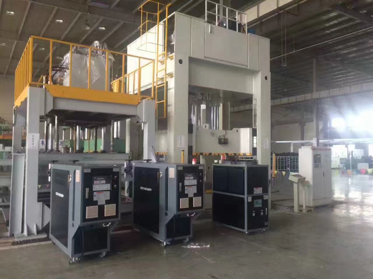 复合材料成型控温方案